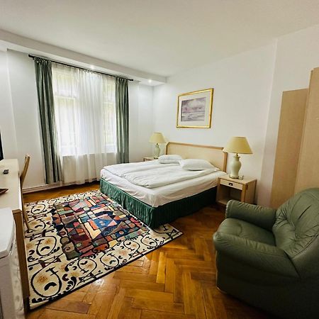 Bed and Breakfast Rapsodia Синая Экстерьер фото