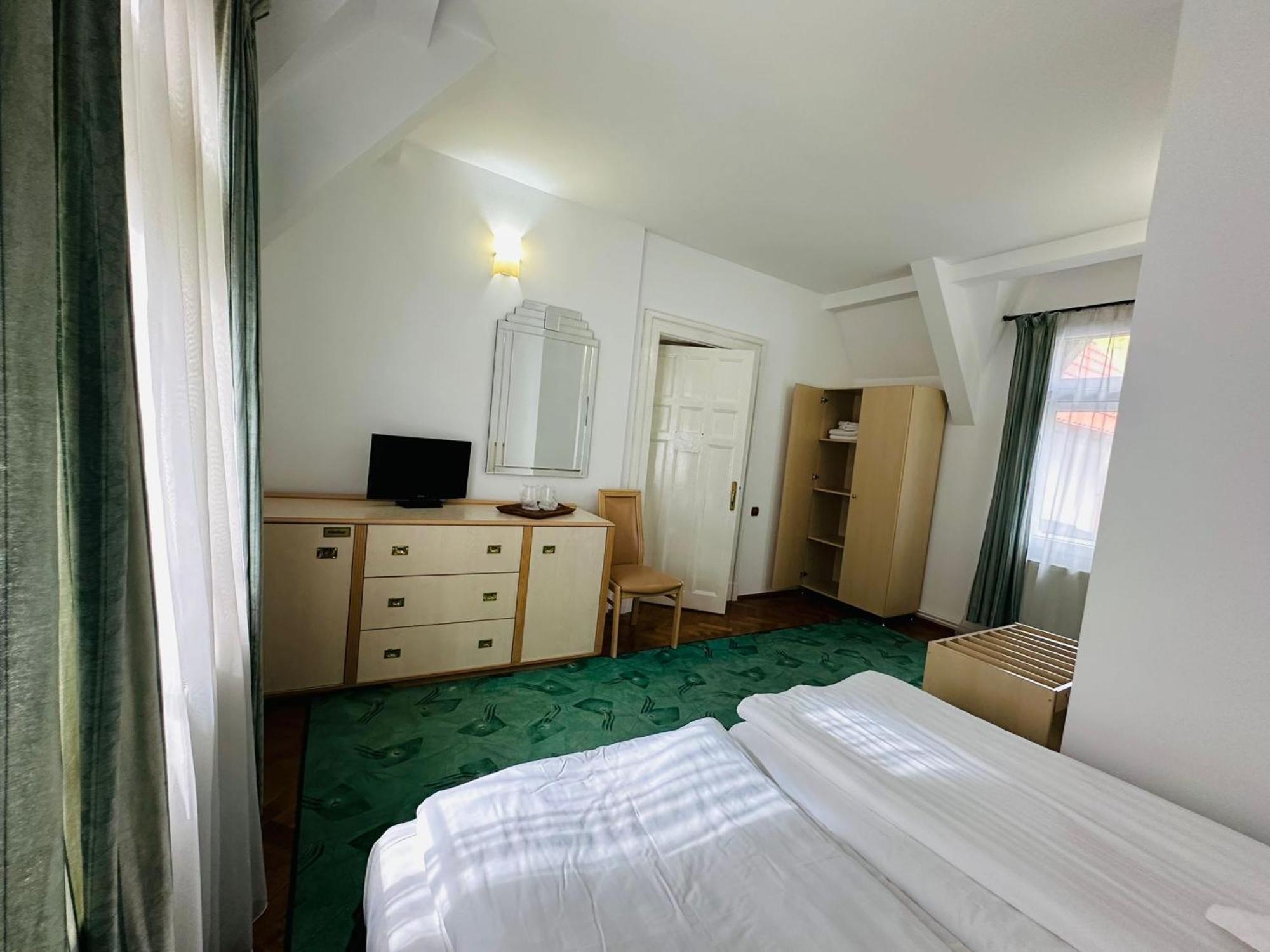 Bed and Breakfast Rapsodia Синая Экстерьер фото