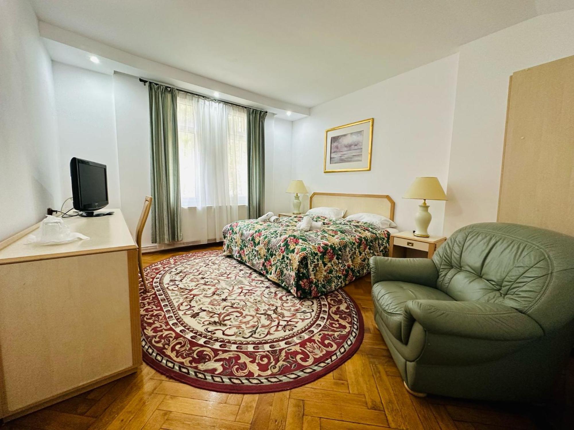 Bed and Breakfast Rapsodia Синая Экстерьер фото